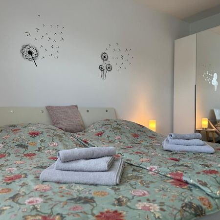 Ruhrpott Residenz - 3 Zimmer Suite - 70Qm Mit Balkon Oberhausen (North Rhine-Westphalia) Exterior foto
